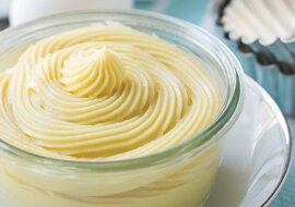 Przepis jest prosty. Krem Raffaello