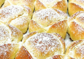 Puchate bułeczki z twarogiem - delikatne i przewiewne