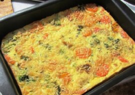 Pyszna zapiekanka z kalafiorem i brokułami