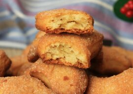 Chrupiące twarogowe ciasteczka: bez jajek i cukru