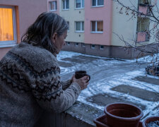 Mąż od lat w każdy wtorek wychodził wieczorem na męskie koło różańcowe. W styczniu przy kolędzie pochwaliłam się księdzu, że mój taki zaangażowany. Ksiądz odstawił filiżankę i powiedział, że koło mężczyzn rozwiązało się dwa lata temu