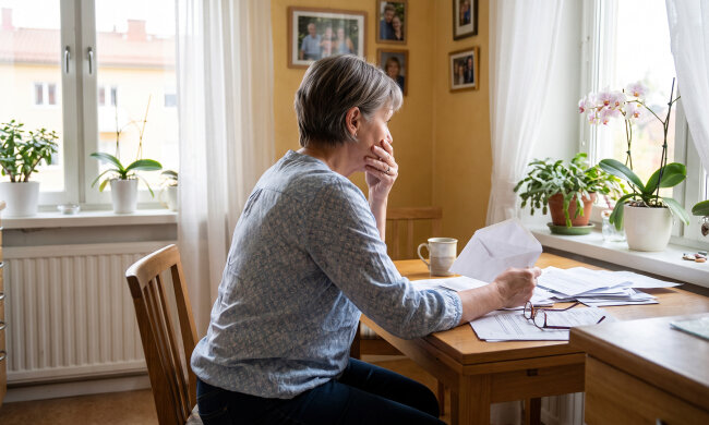 Po pogrzebie mamy brat od razu zabrał zegarek taty, "na pamiątkę". Miesiąc później zadzwonił notariusz: mama rok temu przepisała mieszkanie na niego. Byłam przy niej codziennie. On przyjeżdżał dwa razy w roku