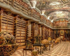 Spacer po najpiękniejszej bibliotece świata