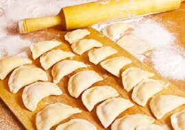 Ciasto na pierogi z masłem. Wyjątkowy przepis na pierogi