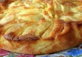 Włoskie ciasto z jabłkami - wspaniały, jesienny wypiek