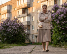 Córka poprosiła, żebym pożyczyła jej 15 tysięcy na remont łazienki. Pożyczyłam z emerytury, odmawiając sobie sanatorium. Kiedy po roku przypomniałam o długu, odpowiedziała: "Mamo, nie bądź małostkowa"