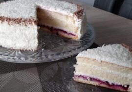 Sprawdzony przepis na ciasto z serkiem mascarpone i bitą śmietaną. Pycha