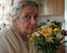 "Twoja matka znowu nas kontroluje" - usłyszałam przez drzwi, kiedy wracałam z zakupów