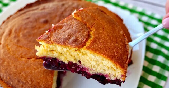 Ciasto „Minutka” - wymieszaj wszystko i do piekarnika