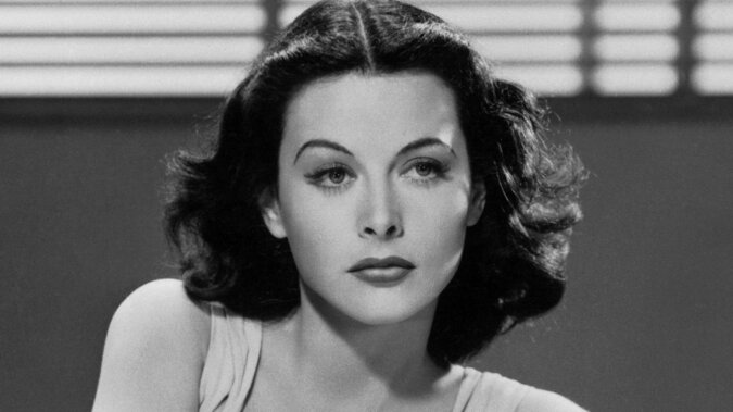 Hedy Lamarr została uhonorowana gwiazdą w Alei Gwiazd - bez niej nie byłoby Wi-Fi