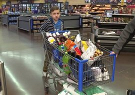 9-letni chłopiec wydał wszystkie swoje pieniądze, aby pomóc potrzebującym