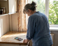 Zrezygnowałam z pracy, żeby opiekować się teściową. Mąż mówił: "Kiedyś ci to wynagrodzę". Wynagrodził - po jej śmierci złożył pozew o rozwód