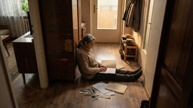 Po śmierci mamy znalazłam w jej szafie teczkę z rachunkami. Opłacała czynsz za mieszkanie brata przez ostatnie jedenaście lat