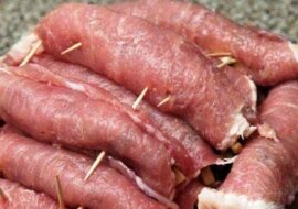 Przepis na mięsny przysmak – świąteczne roladki z mięsa