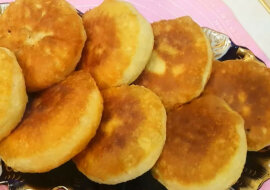 Niesamowite belyashi z soczystym mięsnym nadzieniem