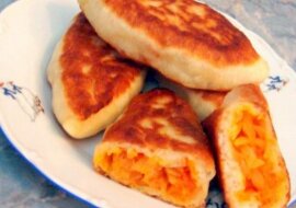 Postne racuchy drożdżowe z kapustą. Przygotowanie zajmie zaledwie 15 minut