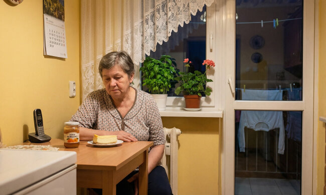 Syn nie dzwonił trzy miesiące. Myślałam, że jest zajęty pracą. W końcu sama pojechałam do niego bez zapowiedzi. Drzwi otworzyła mi obca kobieta i powiedziała, że tu mieszka od pół roku