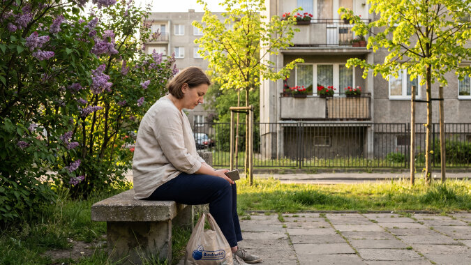 Pożyczyłam siostrze 20 tysięcy na remont. Umówiłyśmy się na rok. Minęły dwa lata, a kiedy w końcu zapytałam, odpowiedziała: "Jakie pieniądze? Przecież to był prezent od rodziny"