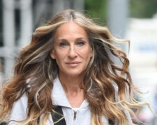 Dwie torby na raz: Sarah Jessica-Parker wprowadza nowy trend