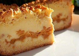 Ciasto jabłkowe z najdelikatniejszym kremem budyniowym