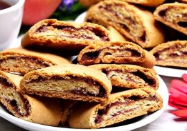 Proste i bardzo smaczne kruche ciasteczka z dżemem i orzechami