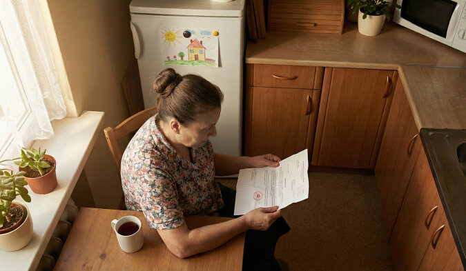 Syn wziął kredyt na moje nazwisko - "tylko na pół roku, mamo, spłacę, zanim się obejrzysz". Minęły cztery lata