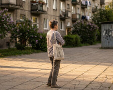 Pożyczyłam synowej pięć tysięcy na kurs prawa jazdy. Miała oddać po pierwszej wypłacie w nowej pracy. Pracę dostała, prawo jazdy zdała. Kiedy przypomniałam o długu, powiedziała, że to "był prezent od teściowej na nowy start"