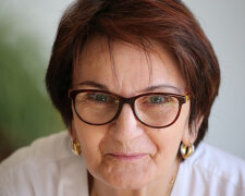 "Jako jedyna zarabiam w rodzinie, ale moja matka wciąż mnie nienawidzi"