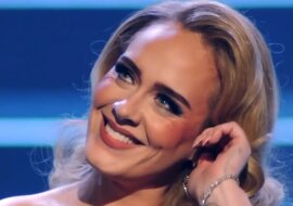 „Moje życie się zmieniło!”: Adele, która schudła, obchodziła swoje 34. urodziny w eleganckiej sukience