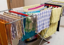 Niebezpieczeństwo, o którym mało kto wie. Dlaczego nie powinnaś suszyć ubrań w domu?