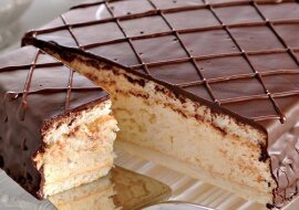 Ciasto „Ptasie mleczko”. Smakuje obłędnie