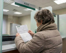 3 lata odkładałam po 200 złotych miesięcznie na nasze konto w banku. Kiedy poszłam wypłacić pieniądze, okazało się, że mąż wypłacił wszystko rok temu