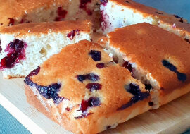 Szybkie ciasto do herbaty z najprostszych produktów