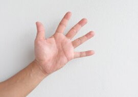 Co oznacza linia anioła stróża na dłoni? Ma ją tylko niewielka garstka ludzi