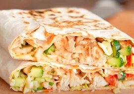 Robimy najbardziej soczysty kebab w domu. Cała sztuczka tkwi w sosie