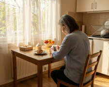 Wnuczka miała u mnie swój pokój, swoje półki, nawet swoją filiżankę. Przyjeżdżała co weekend. W czerwcu synowa zapisała ją na zajęcia w soboty. Potem w niedziele