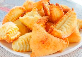 Niesamowicie delikatne i chrupiące ciasteczka. Pyszny dodatek do herbaty