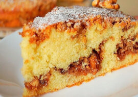 Orzechowe, pyszne i bardzo proste ciasto: szybki i oryginalny przepis