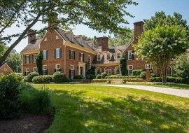 Posiadłość sprzedaje się w USA, w której piwnicy istnieje całe miasto