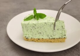 Sernik „Mojito” - niesamowity, orzeźwiający deser bez pieczenia