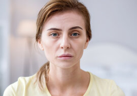 "Marzyłam o dwupokojowym mieszkaniu. Ale mąż postanowił kupić dwie kawalerki, z czego jedną dla teściowej": Tylko dlaczego ja dowiaduję się o tym ostatnia