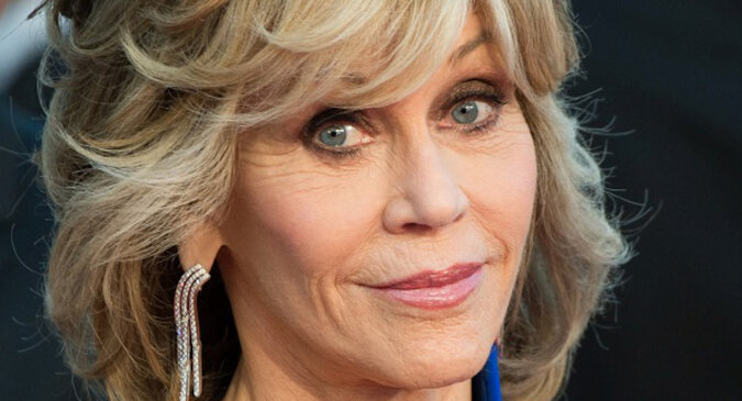 Jane Fonda, która ma 84 lata, po 50-tce zaczęła traktować życie inaczej i zachwyca się starością