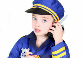 Najsłodsze fałszywe wezwanie: policjant odebrał telefon od 4-letniego chłopca