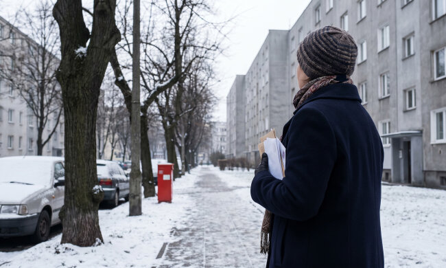 Mąż zmarł, a ja dalej dostawałam jego pocztę. W grudniu przyszła kartka świąteczna z Gdańska, podpisana "Twoja Hania i nasze wnuki"