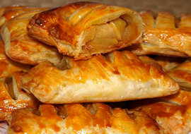 Ciastka francuskie z jabłkami zrobione w bardzo łatwy sposób