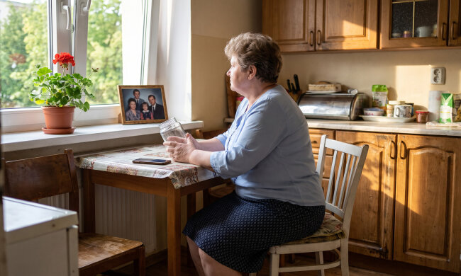 Mąż od trzech lat w każdą środę jeździ do mamy do domu opieki w Konstancinie i wraca wieczorem zmęczony. W piątek zadzwoniła stamtąd pielęgniarka, bo mąż nie odbierał, a ja jestem w karcie jako druga osoba do kontaktu