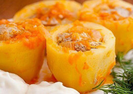 Pyszne faszerowane ziemniaki. Szybko i łatwo