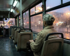 Przez trzy lata opłacałam wnukowi korepetycje z angielskiego. Po 400 złotych miesięcznie. Kiedy zapytałam go na rodzinnym obiedzie, jak idzie nauka, synowa odpowiedziała za niego