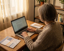 Zapisałam się na kurs komputerowy dla seniorów. Syn się śmiał, córka powiedziała, że szkoda pieniędzy. Na kursie poznałam kobietę, która w moim wieku założyła własny sklep internetowy