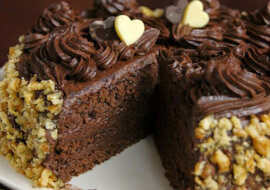 Tort czekoladowy. Pyszny i łatwy w przygotowaniu